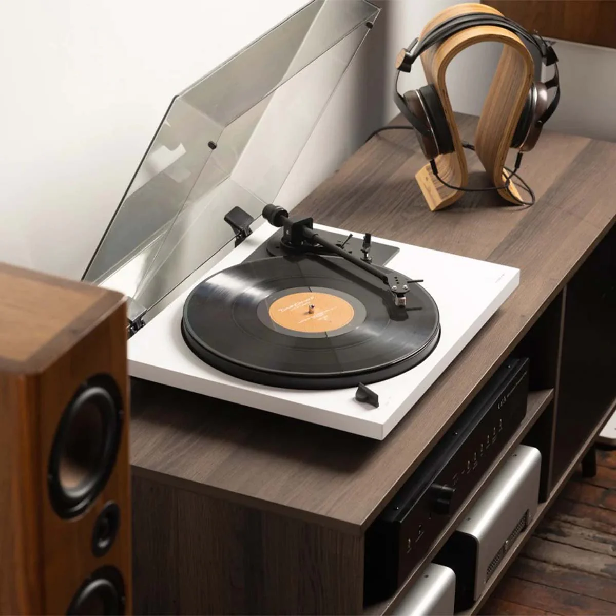 Andover Audio SpinDeck 2 Semi-Automatic Turntable - Image 10