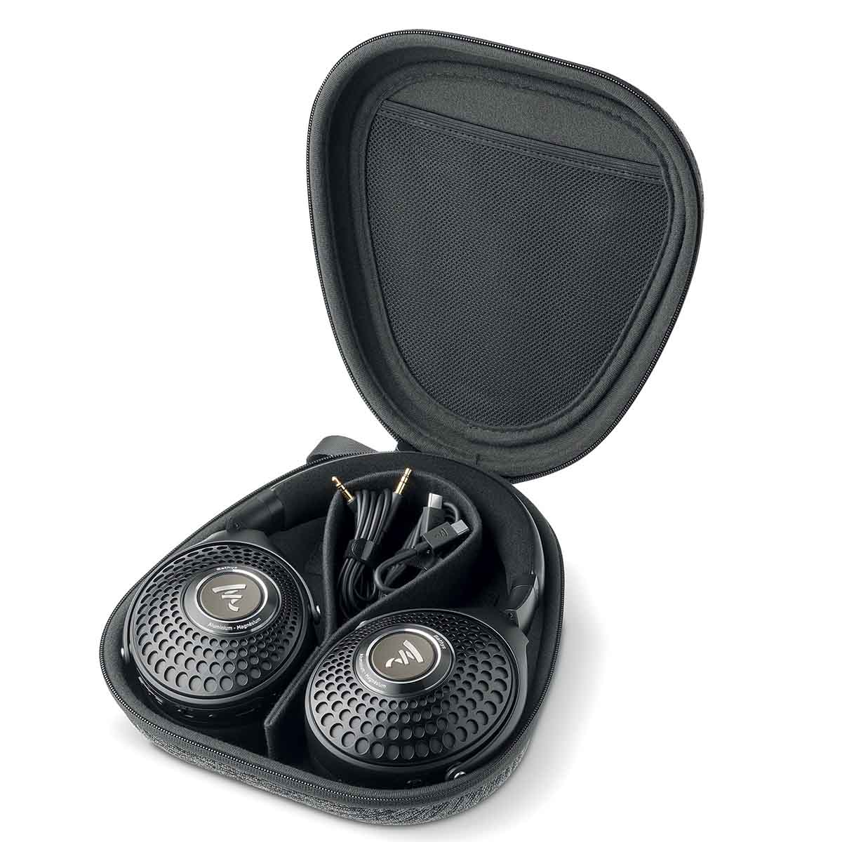 Focal Bathys Over Ear Noise Cancelling Headphones - Image 26