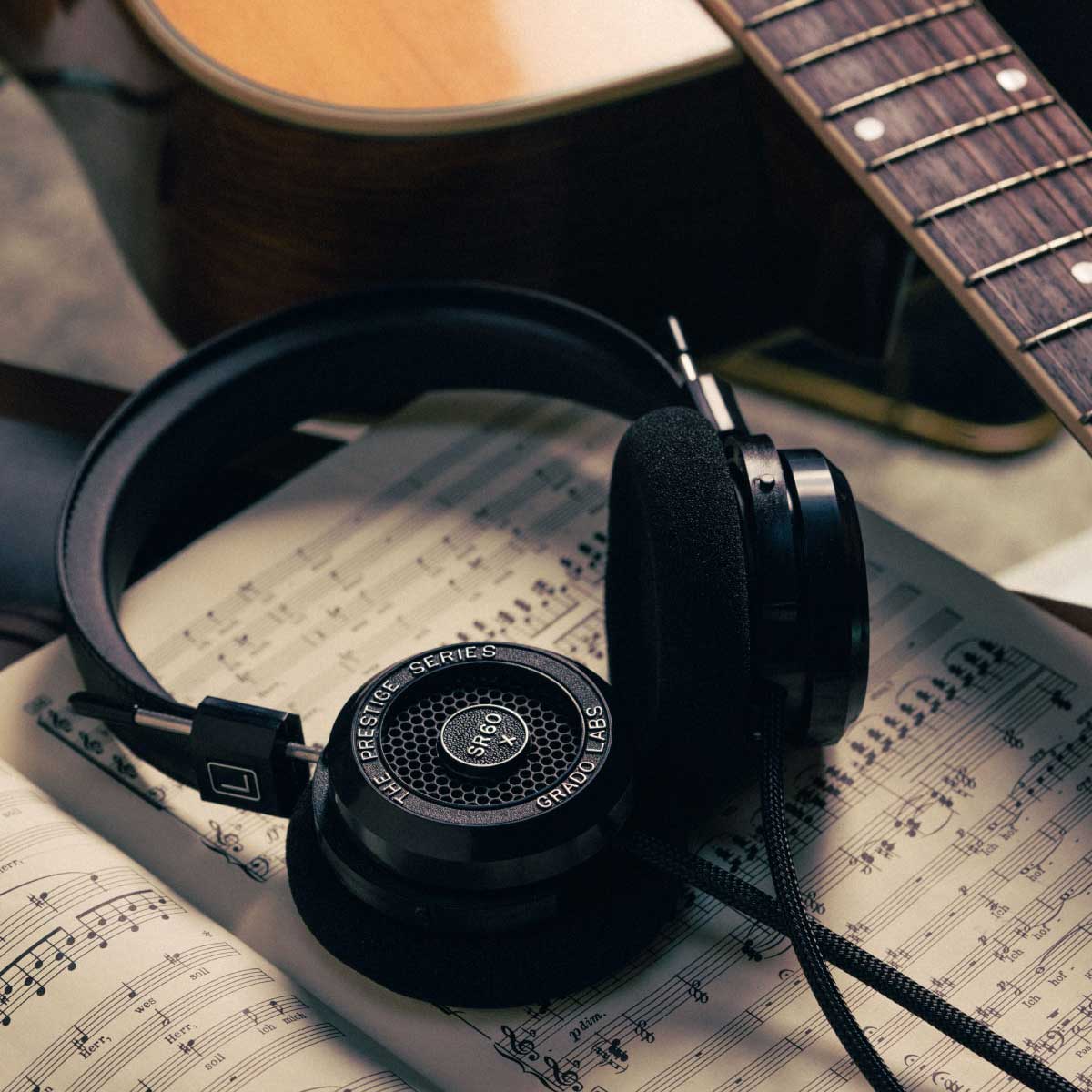 Grado SR60x Prestige Series Headphones - Image 2