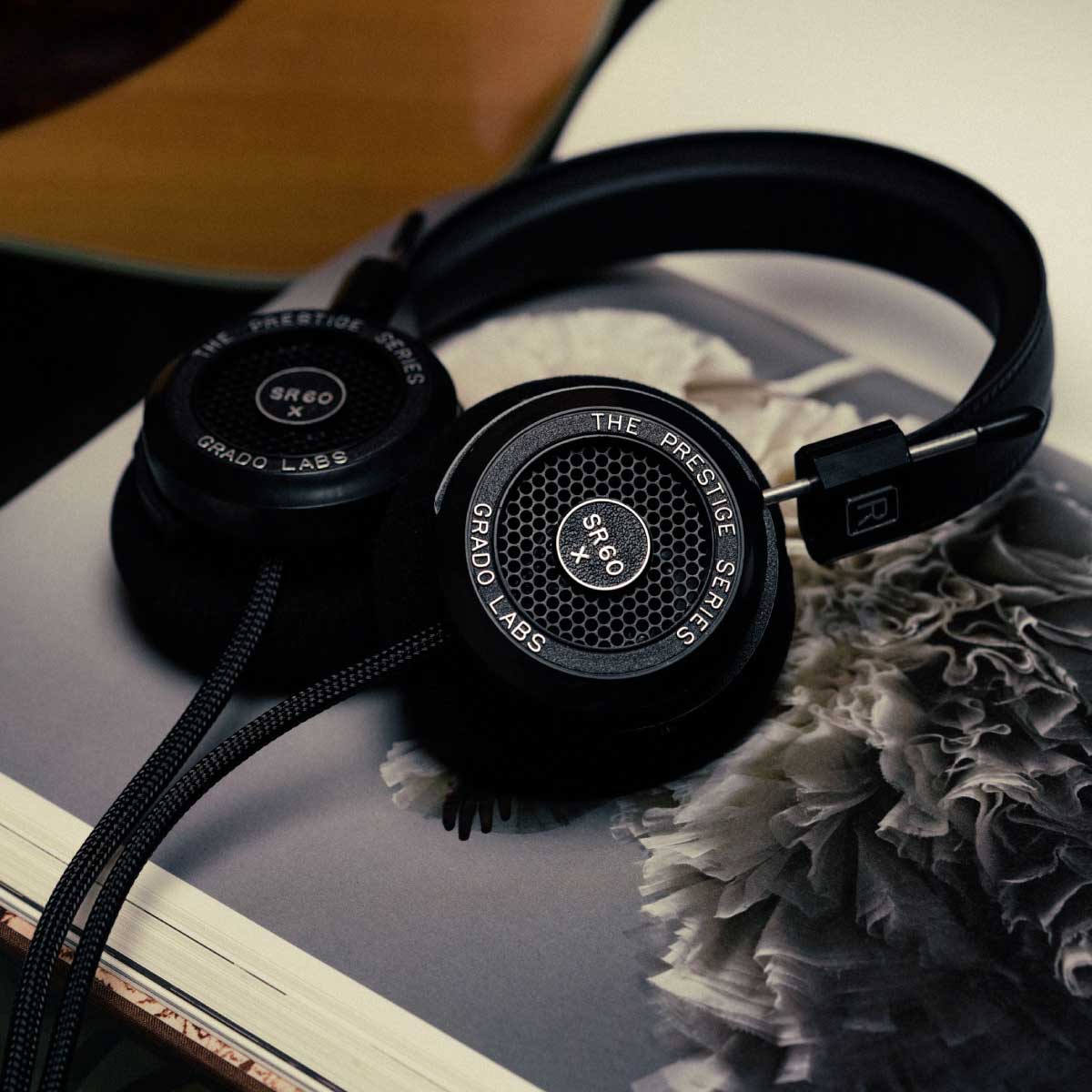 Grado SR60x Prestige Series Headphones - Image 3