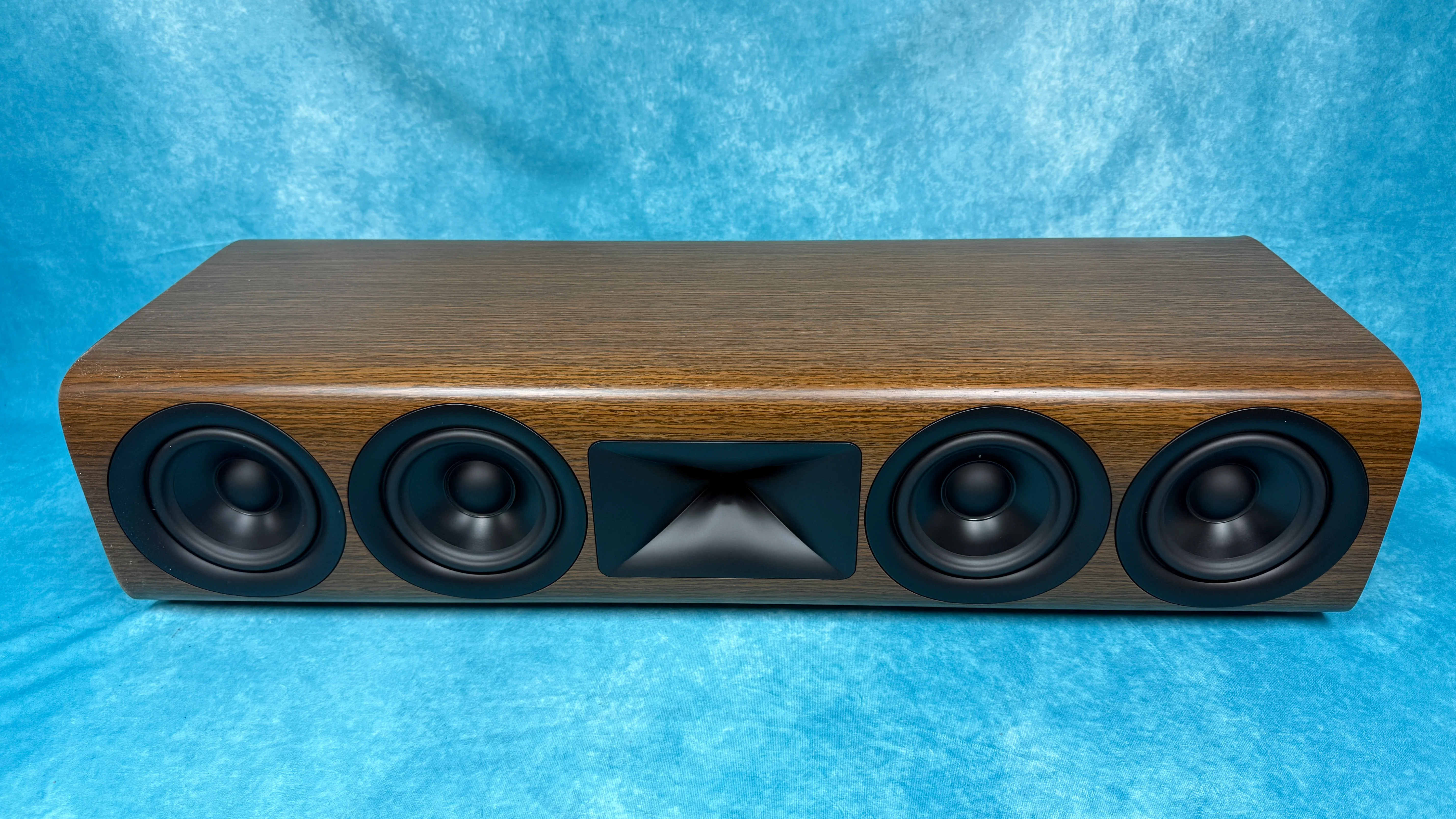 JBL OPEN BOX HDI-4500 2.5-Way Center Channel Loudspeaker - Walnut - B Grade