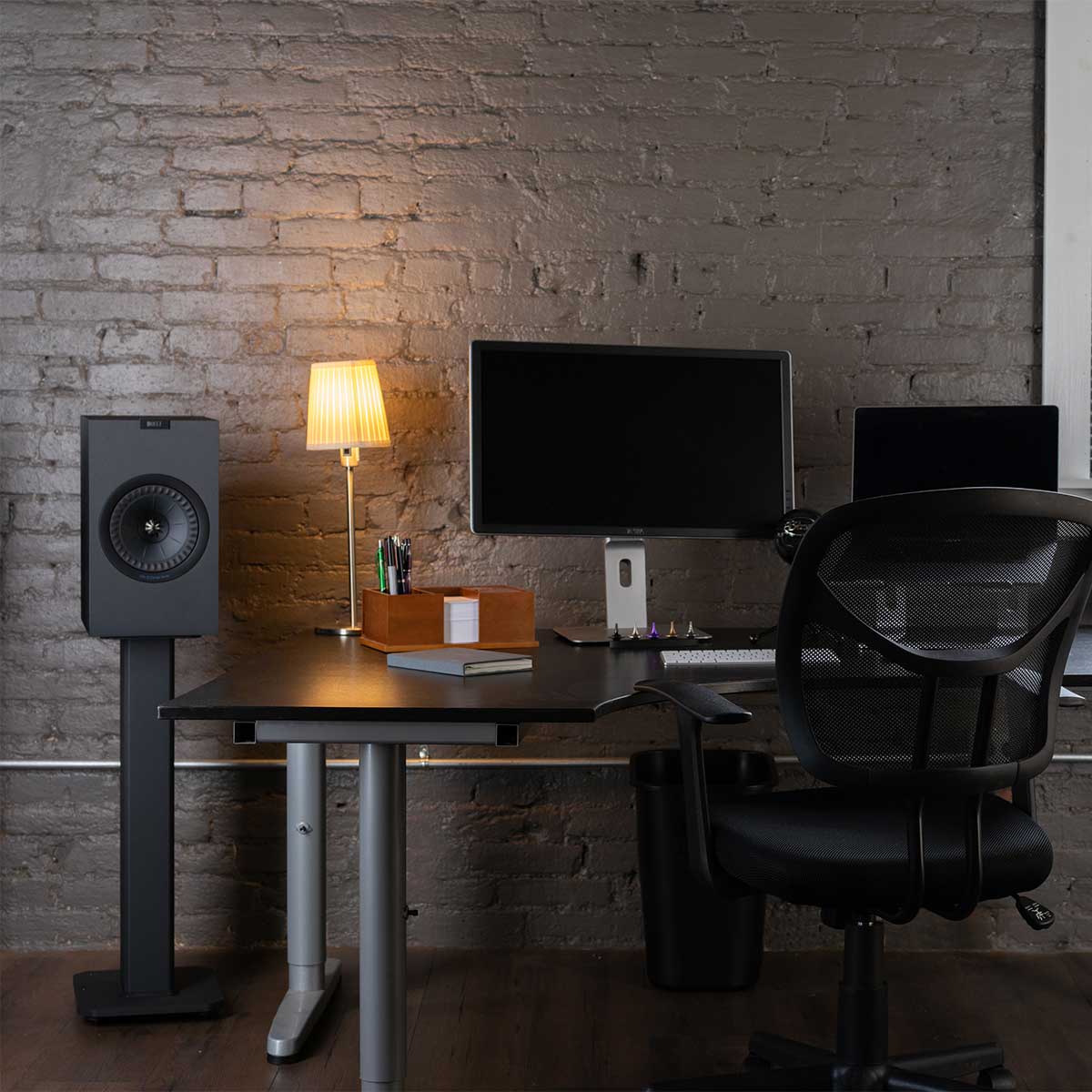 Kanto SX Series Premium Fillable Speaker Stands - Image 10