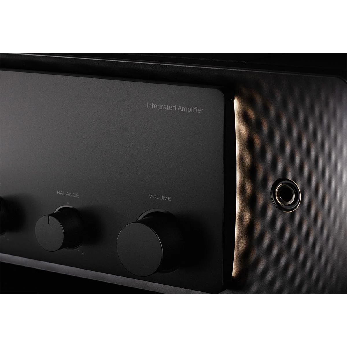Marantz Model 30 Integrated Amplifier - Image 10