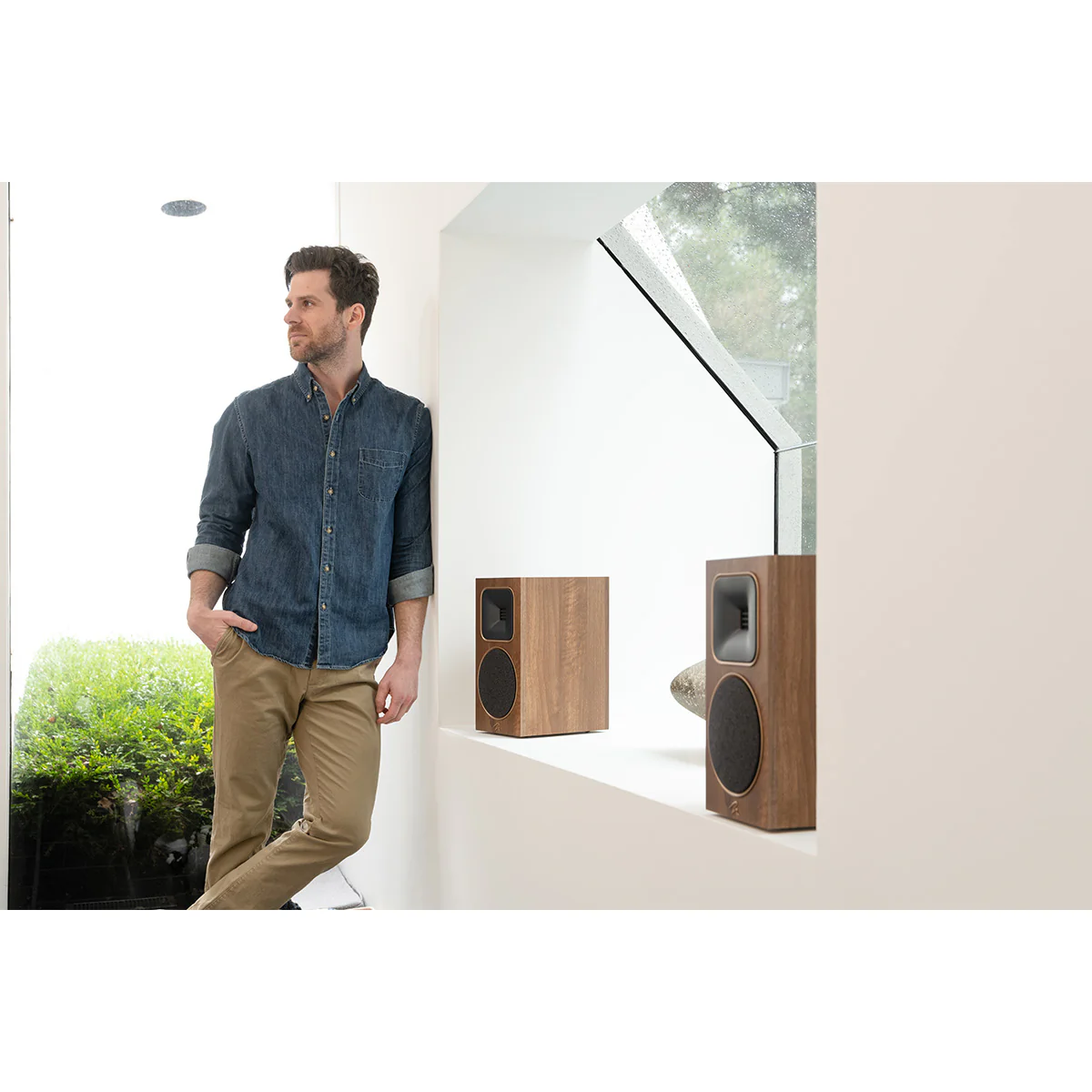 MartinLogan Foundation B1 Bookshelf Speaker - Each - Image 41
