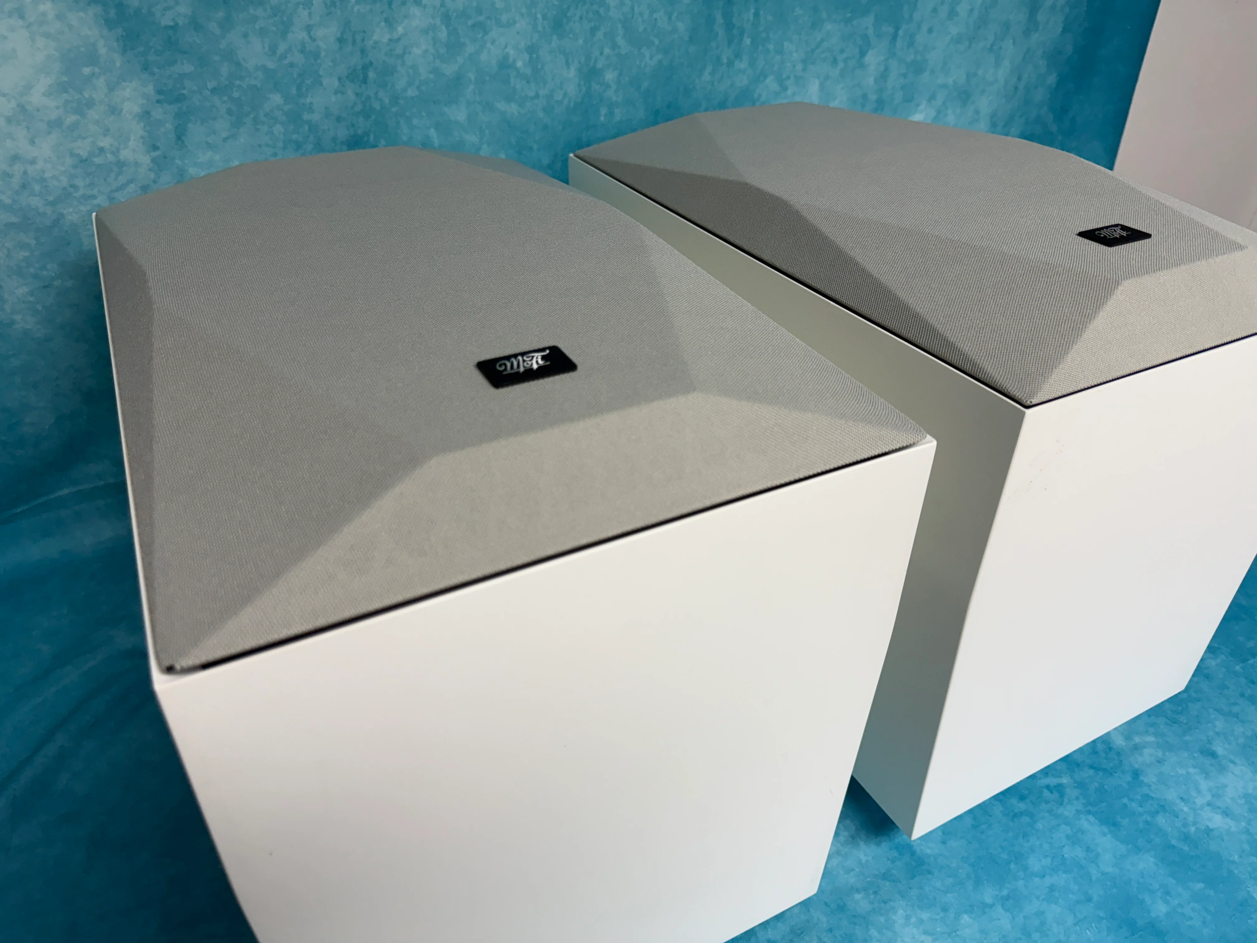 MoFi Electronics OPEN BOX SourcePoint 8 Loudspeakers - White - Pair - B Grade - Image 9