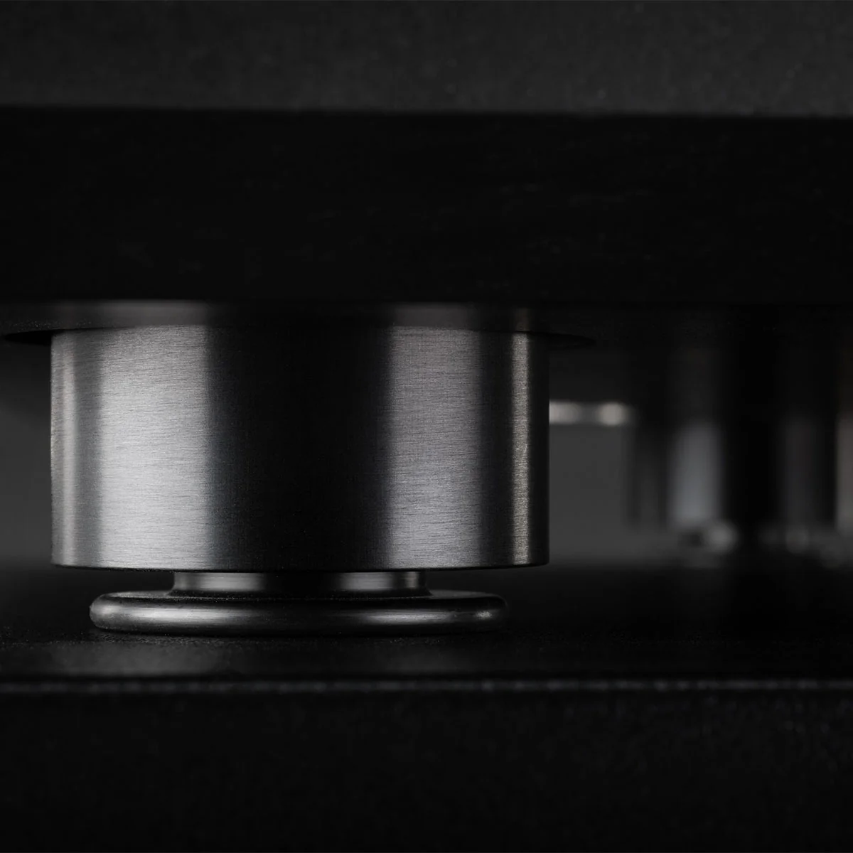 MoFi Electronics MasterDeck Turntable - Image 14