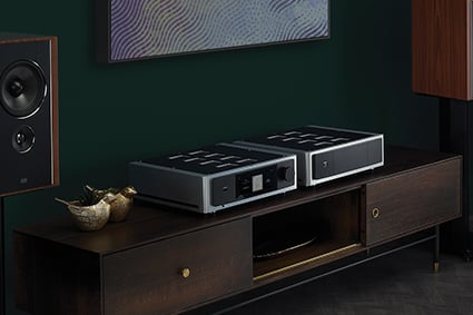NAD M66 Master Series Preamplifier - Image 10