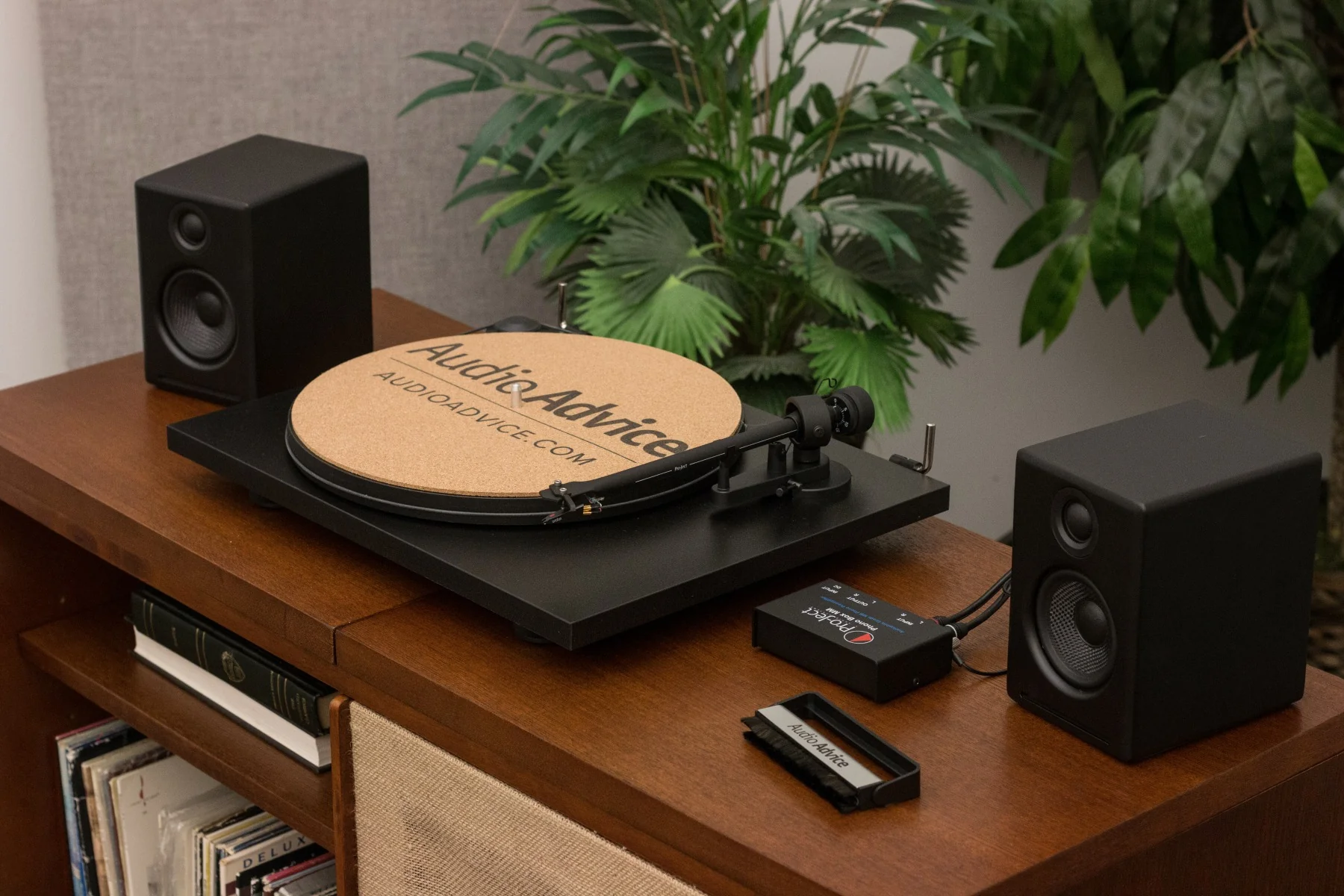 Pro-Ject PHONOMM Phono Box MM Phono Preamp - Image 2