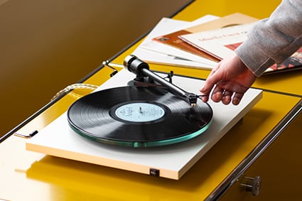 Pro-Ject T2 Super Phono Turntable w/ Hi-Fi MM Preamplifier - Image 13