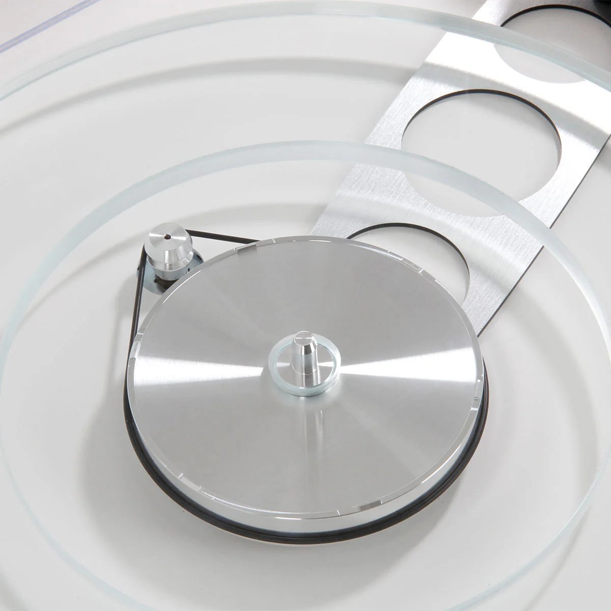 Rega Planar 6 Turntable - Image 44