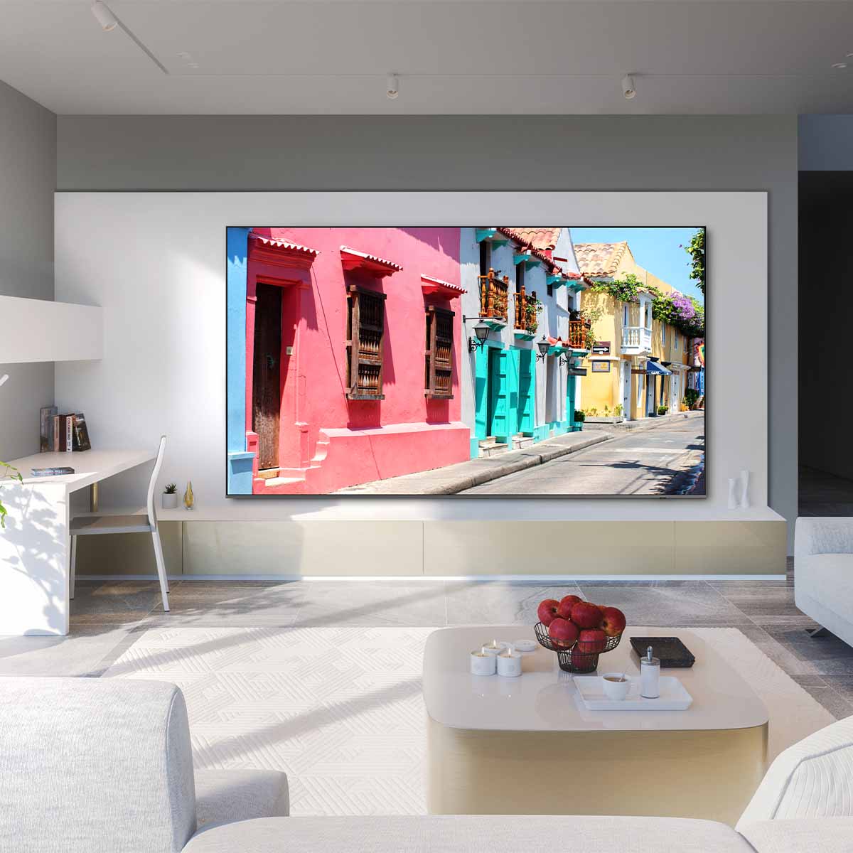 Samsung Q80C QLED 4K Smart TV (2023) - Image 8