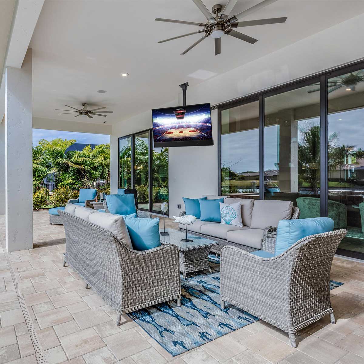 Seura Shade Series 2 4K UHD Outdoor TV - Image 18