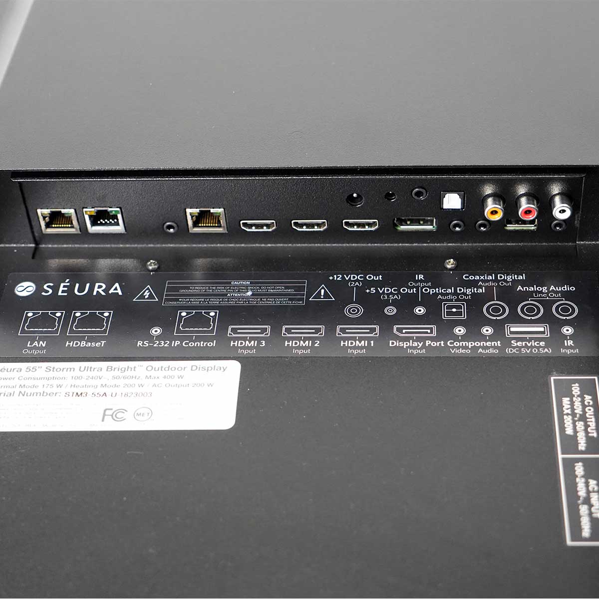 Seura Ultra Bright Series Outdoor 4K UHD TV - Image 23