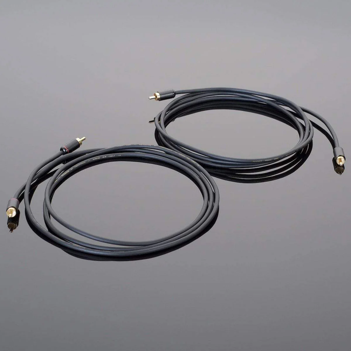 Transparent Hardwired RCA Interconnect - Image 6